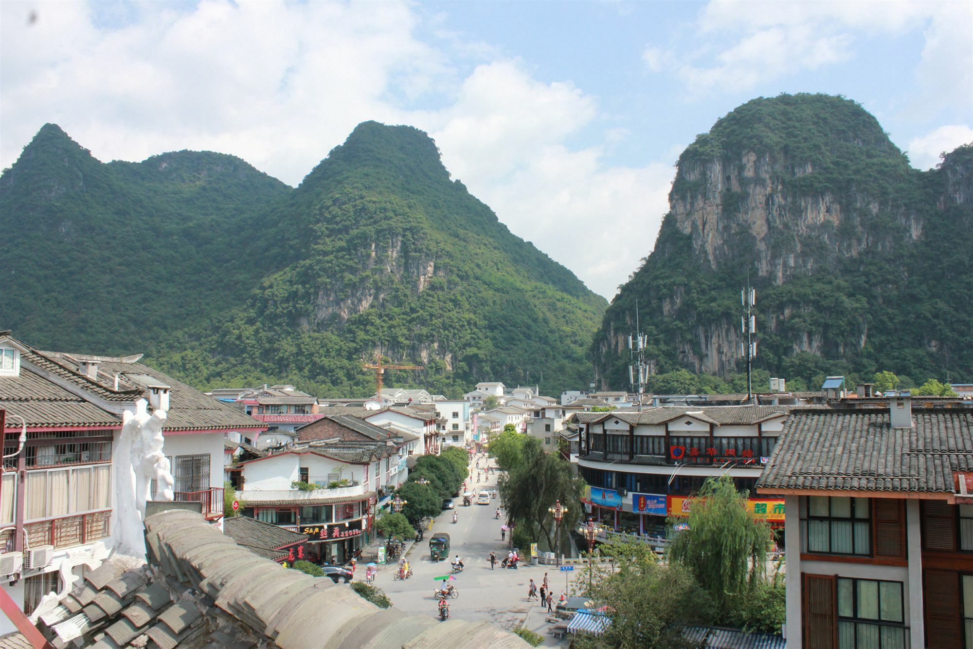 Bamboo House Resort Yangshuo Eksteriør billede